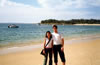 S Arty na plati Jibbon Beach v Kralovskom narodnom parku, Sydney.