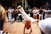 Zaujimavosti centra Sydney - brazilska bojova skupina predvadza bojove umenie capoerinae (II).